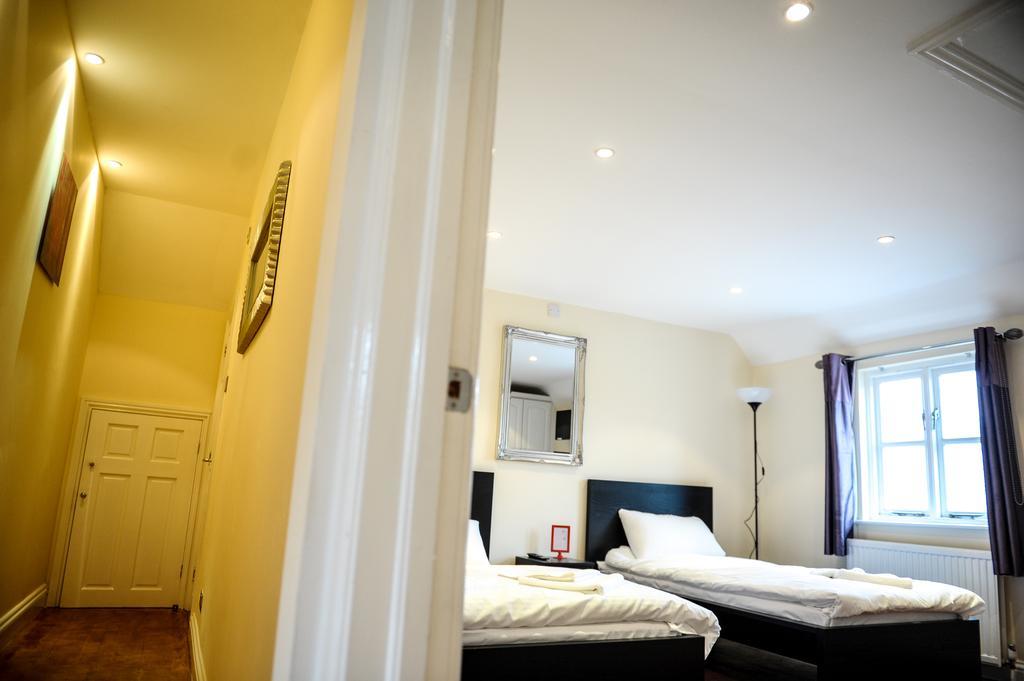 The Greyhound Cottage Chigwell Exteriör bild