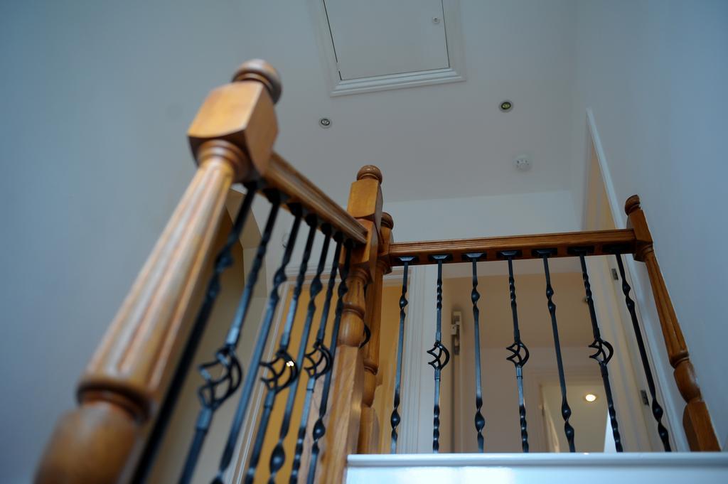 The Greyhound Cottage Chigwell Exteriör bild