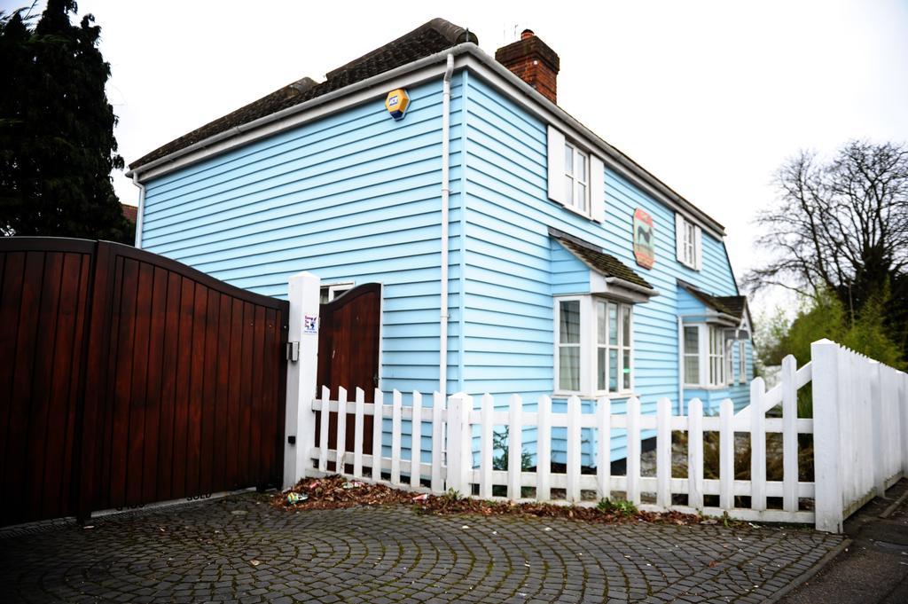 The Greyhound Cottage Chigwell Exteriör bild