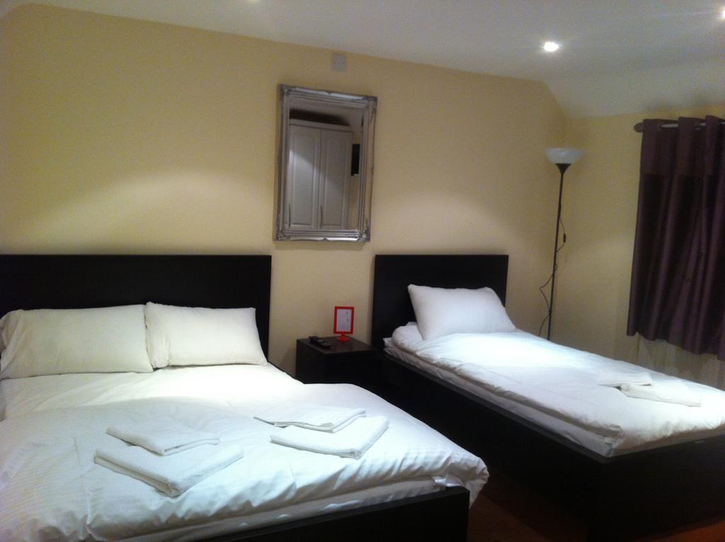 The Greyhound Cottage Chigwell Rum bild