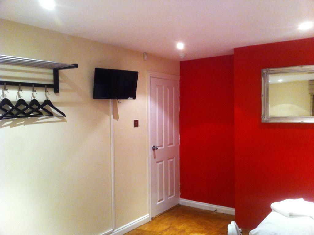 The Greyhound Cottage Chigwell Rum bild